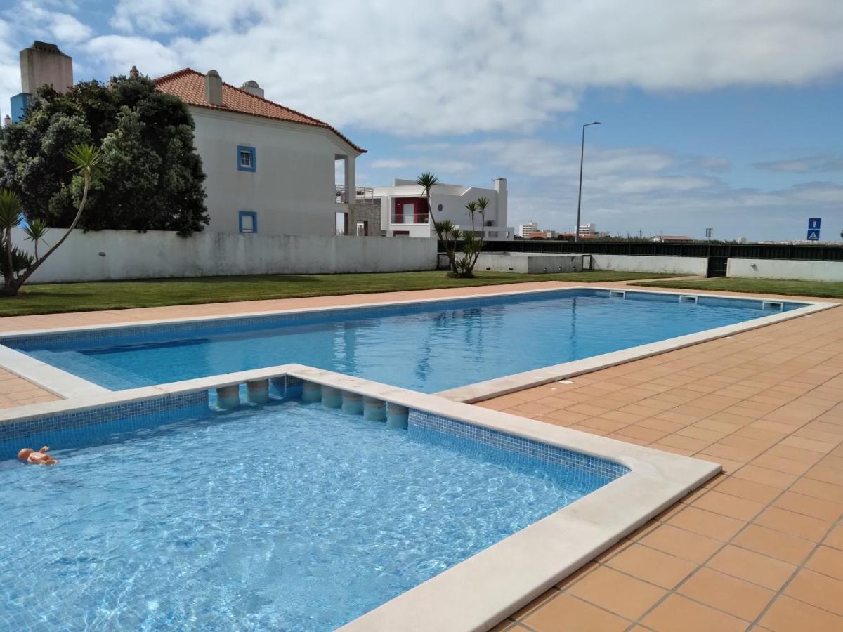 Palmeiras Apartement - T1 Com Piscina Baleal Exteriér fotografie